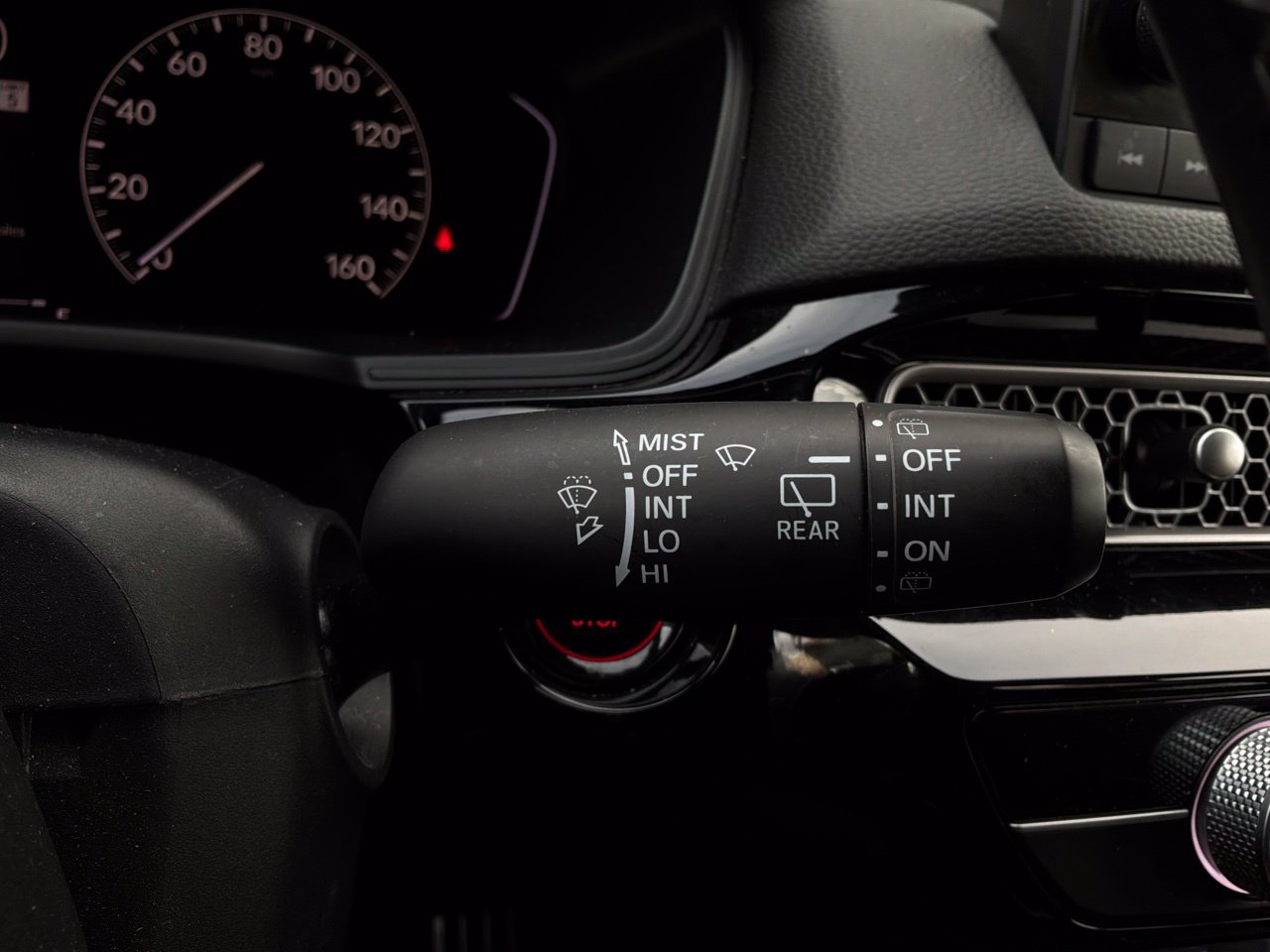 Used 2025 Honda Civic Sport image 35