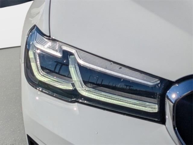 Used 2021 BMW 540i 540i w/ Premium Package image 11