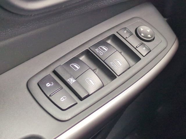 Used 2021 Jeep Cherokee Limited w/ Elite Package image 25