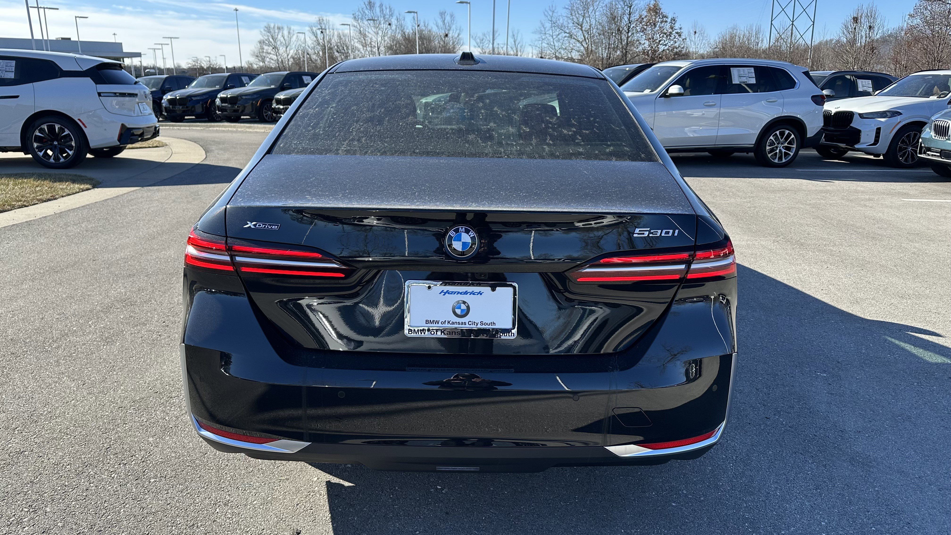 Used 2026 BMW 530i xDrive AWD/4WD image 9
