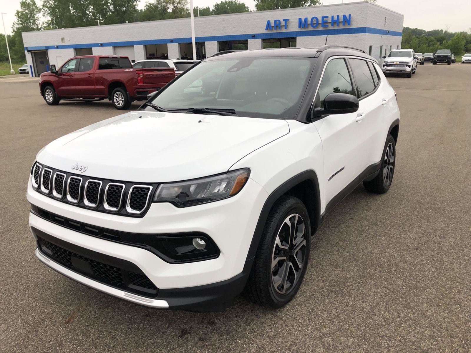 Used 2023 Jeep Compass Limited AWD/4WD image 12
