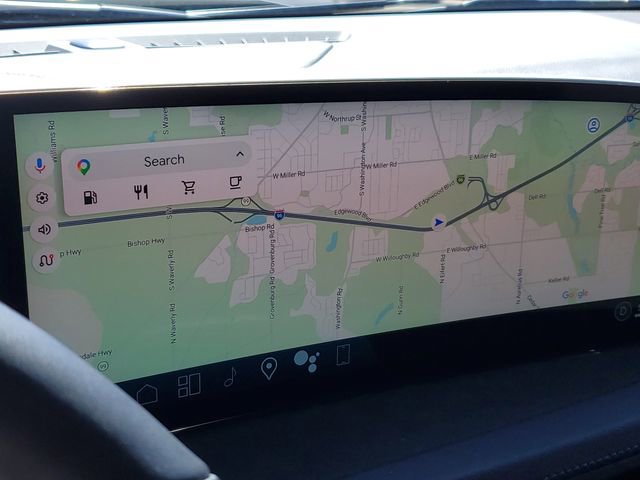 Used 2025 Cadillac XT4 Sport AWD/4WD image 13