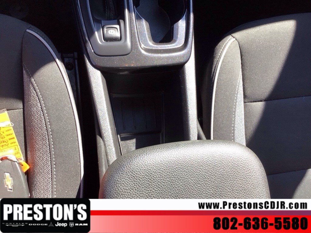 Used 2025 Chevrolet TrailBlazer LT AWD/4WD image 23