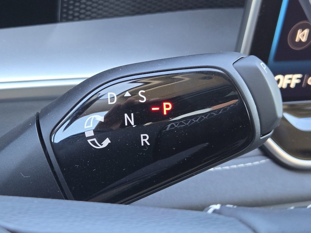 New 2026 Volkswagen Tiguan SE image 18