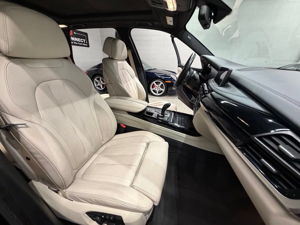 Used 2017 BMW X5 xDrive35i AWD/4WD image 37
