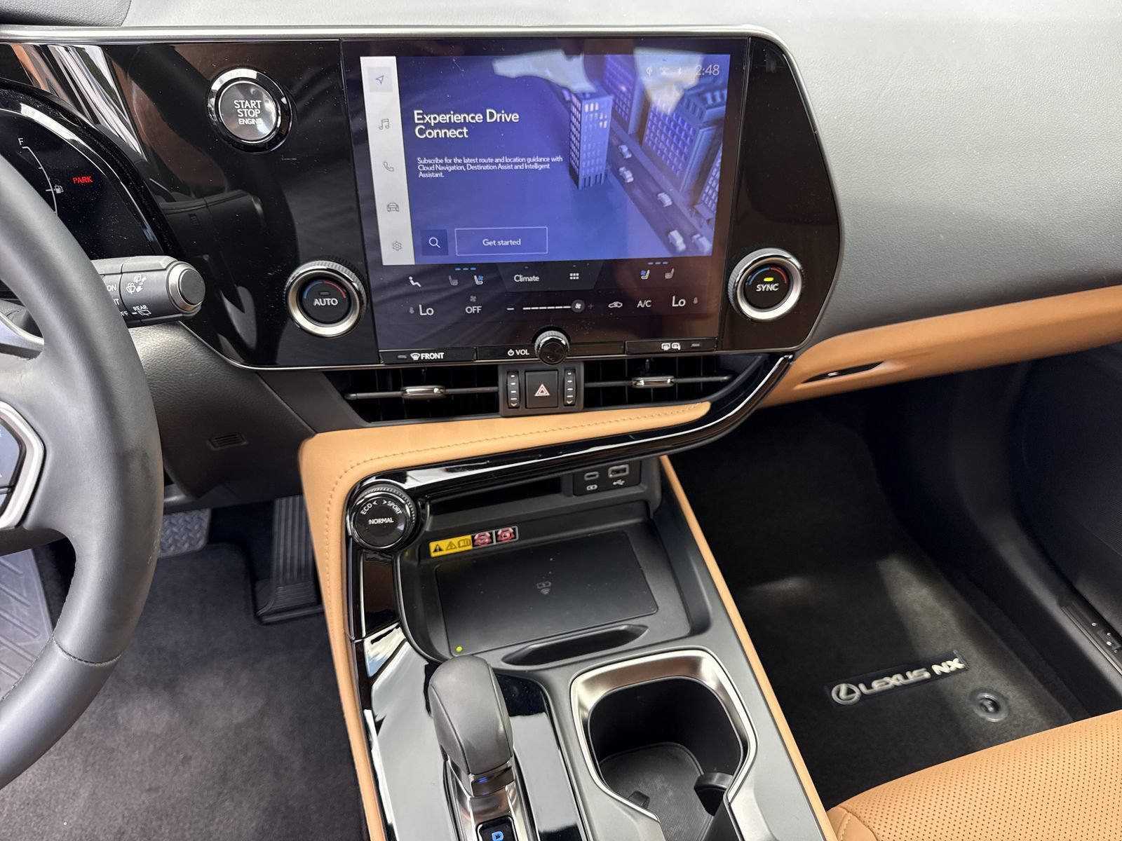 Used 2025 Lexus NX 250 FWD w/ Towing Package (2000 Lbs) image 39