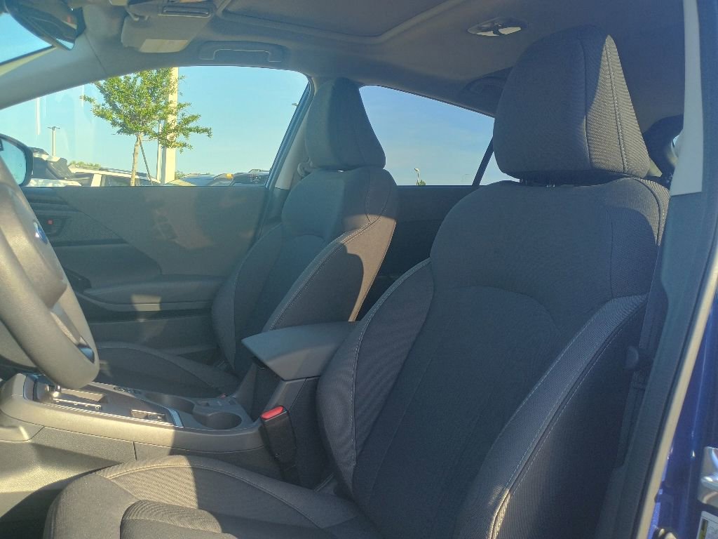 Certified 2025 Subaru Crosstrek 2.0i Premium AWD/4WD image 14