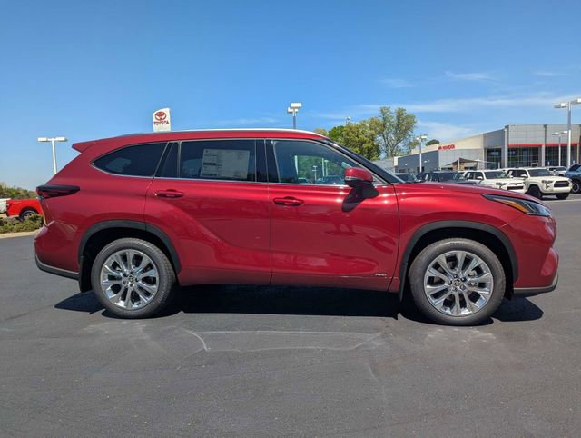 New 2026 Toyota Highlander Limited AWD/4WD image 4