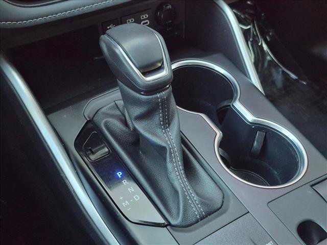 Certified 2024 Toyota Highlander XLE FWD image 12
