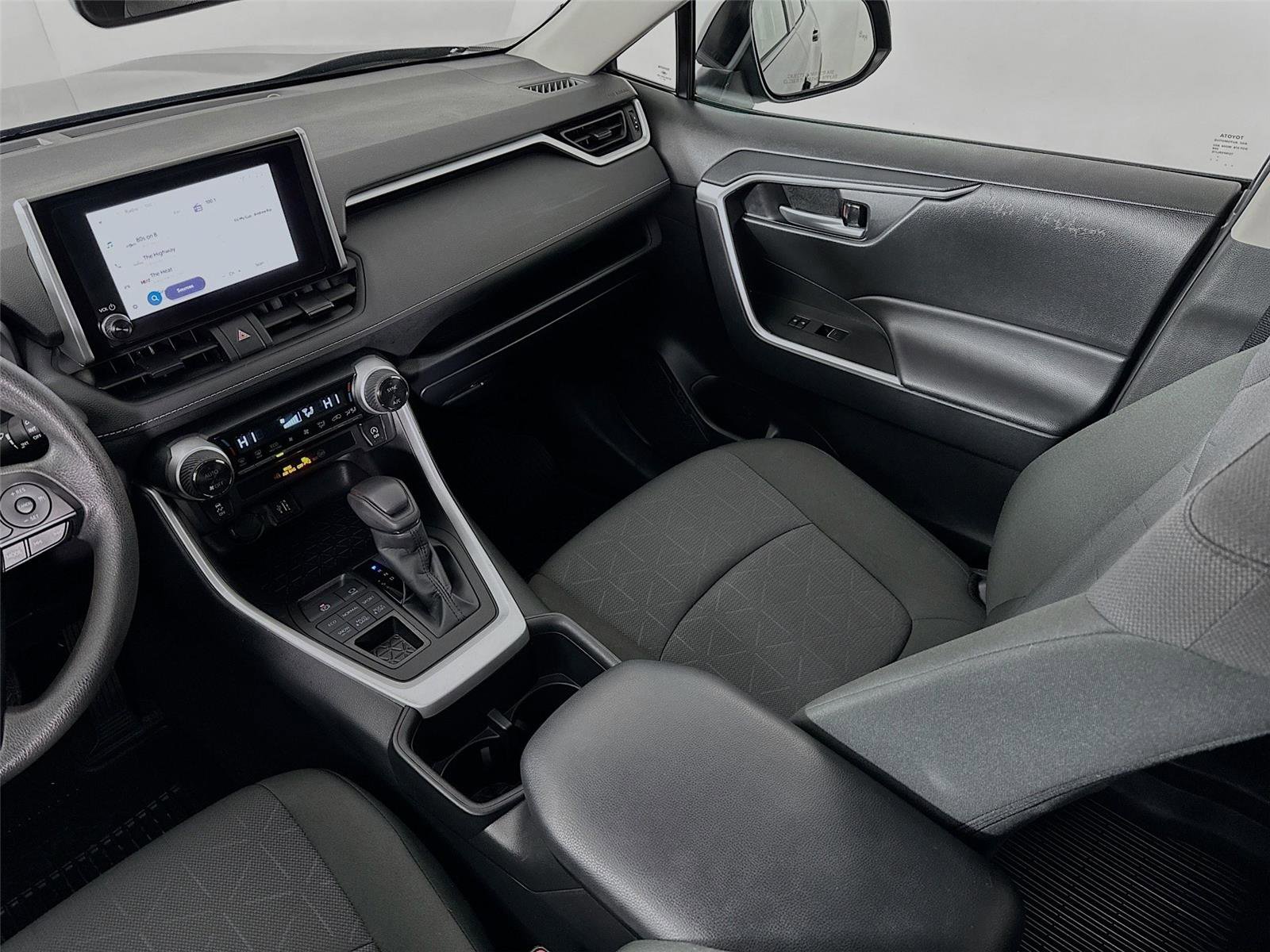 Certified 2025 Toyota RAV4 XLE image 22