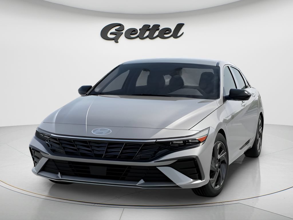 Used 2026 Hyundai Elantra Sport FWD image 6