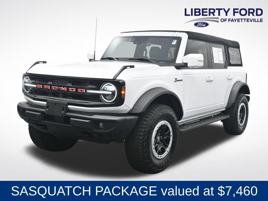 Used 2024 Ford Bronco Outer Banks w/ Sasquatch Package AWD/4WD image 1
