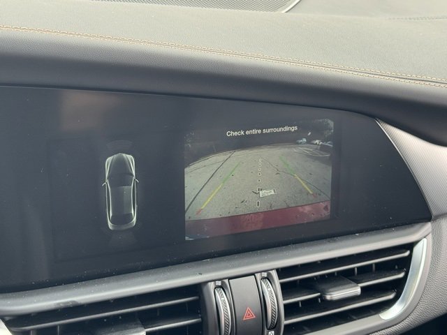 New 2025 Alfa Romeo Giulia AWD w/ Driving Assist Package image 20
