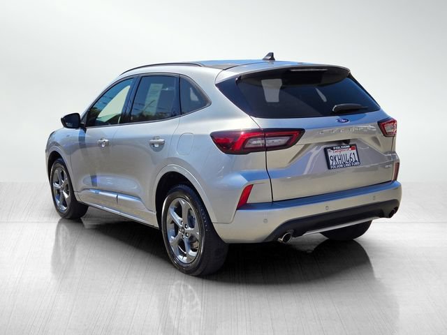 Certified 2023 Ford Escape ST-Line w/ Tech Pack #1 AWD/4WD image 6