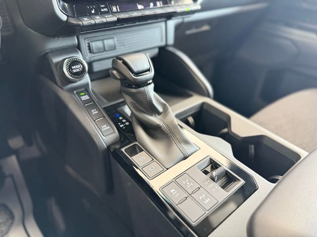 Used 2024 Toyota Land Cruiser image 20