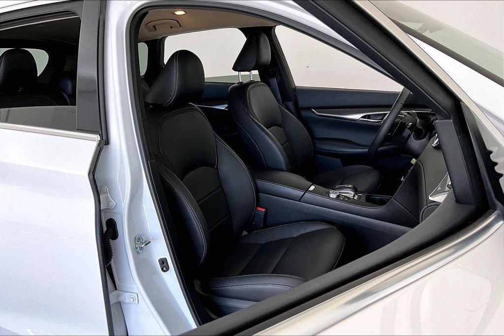 Certified 2025 INFINITI QX50 Pure image 10