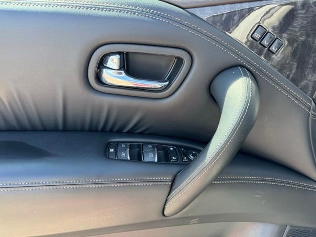 Used 2022 Nissan Armada Platinum w/ Captain's Chairs Package image 12