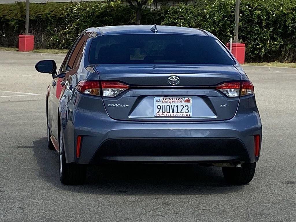 Certified 2025 Toyota Corolla LE FWD image 41