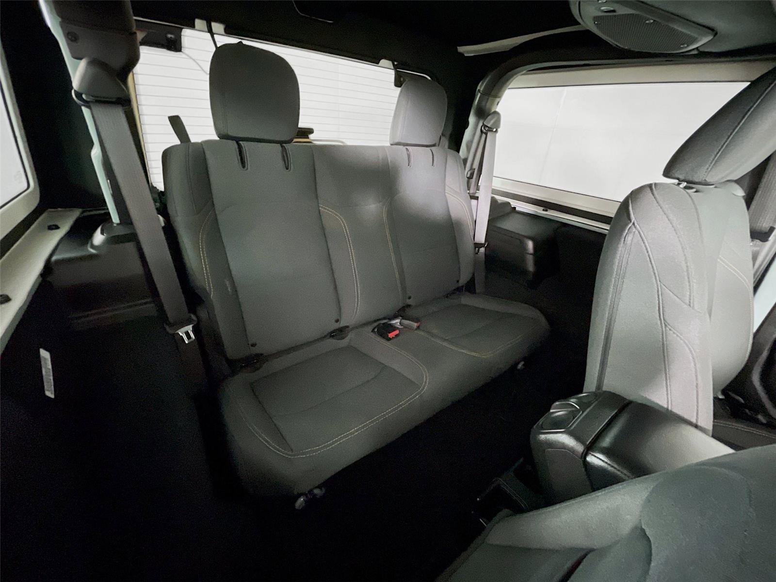 Used 2024 Jeep Wrangler Sport S image 29