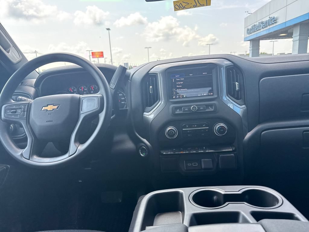 New 2026 Chevrolet Silverado 1500 Custom AWD/4WD image 16