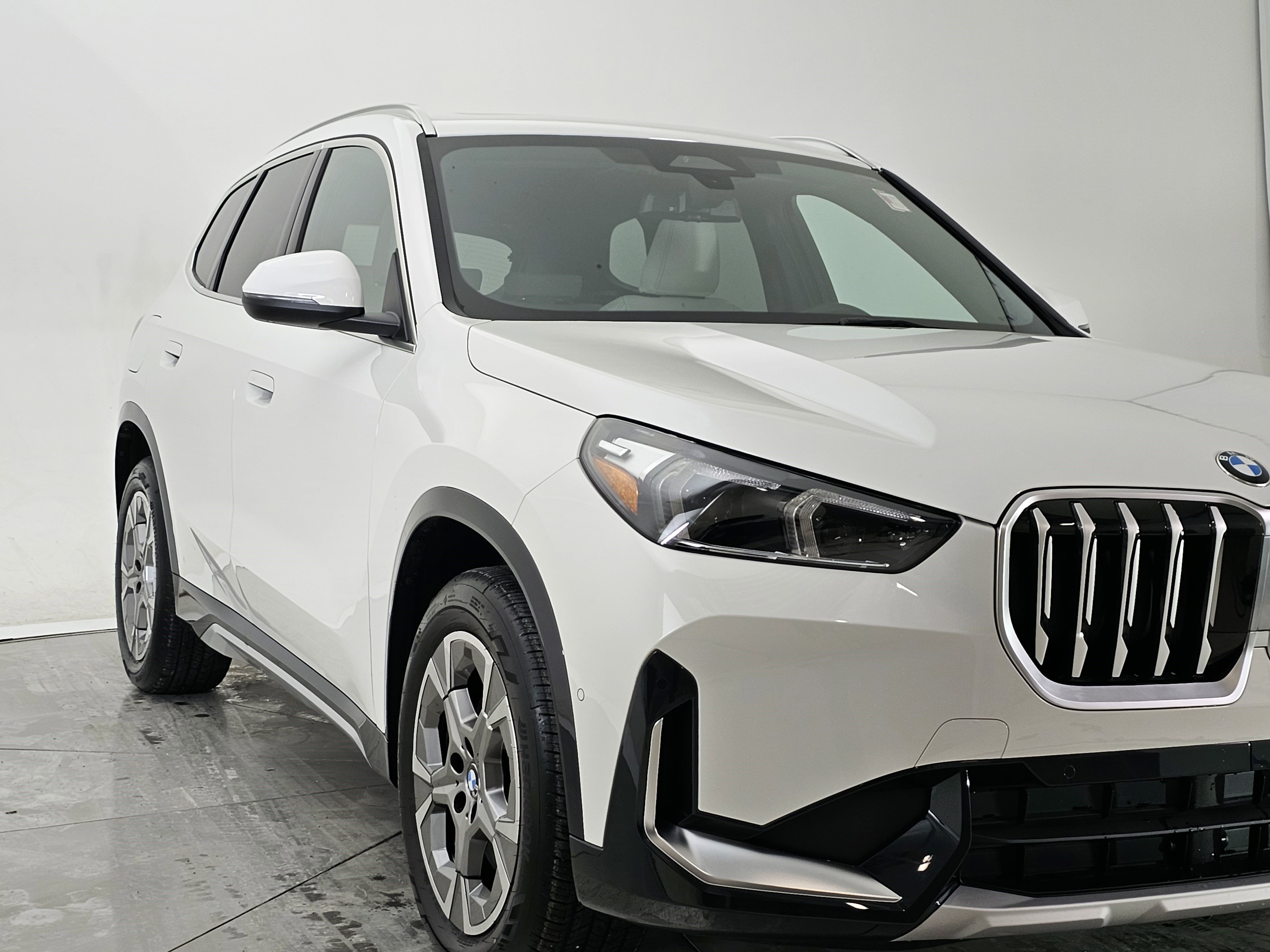 Used 2026 BMW X1 xDrive28i w/ Convenience Package image 47