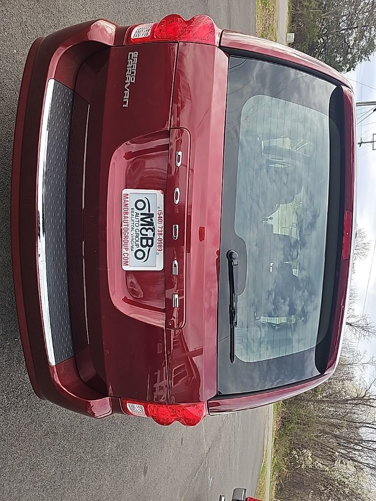 Used 2016 Dodge Grand Caravan American Value Package w/ UConnect Hands-Free Group image 6