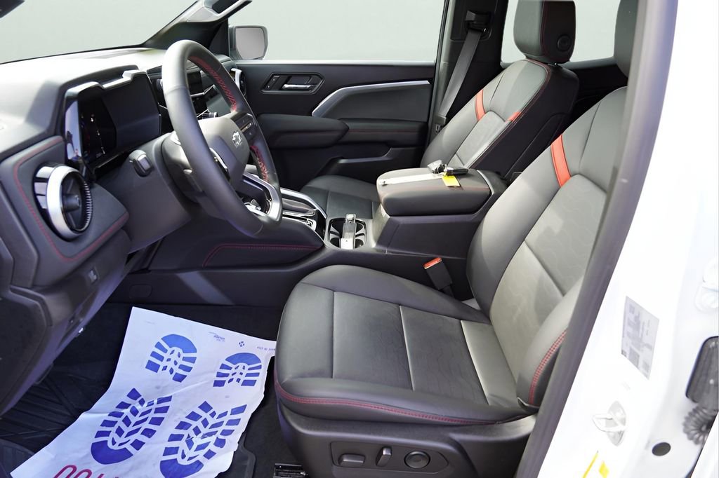 Used 2023 Chevrolet Colorado Z71 w/ Z71 Convenience Package 2 image 20