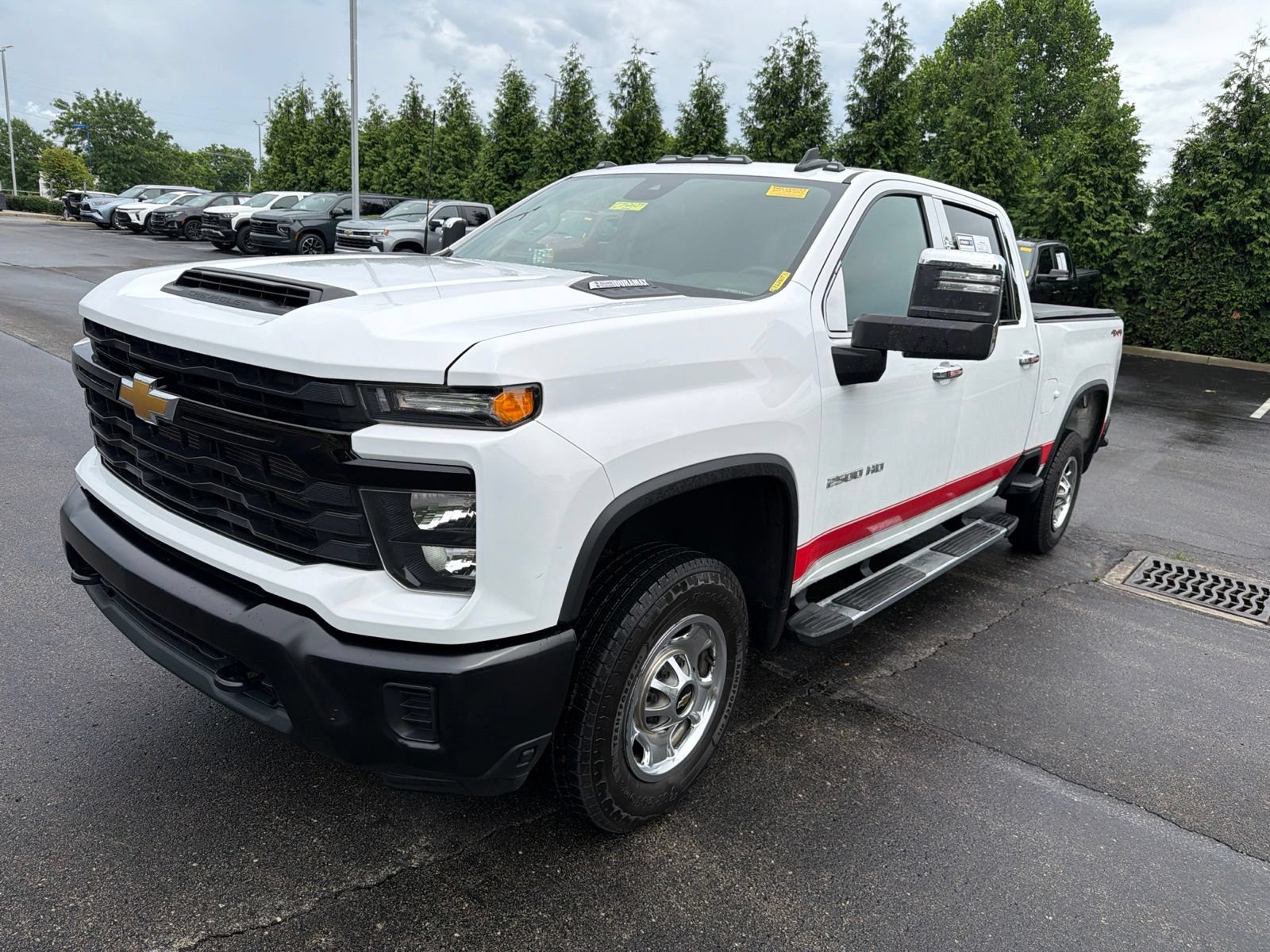 Used 2024 Chevrolet Silverado 2500 W/T AWD/4WD image 9