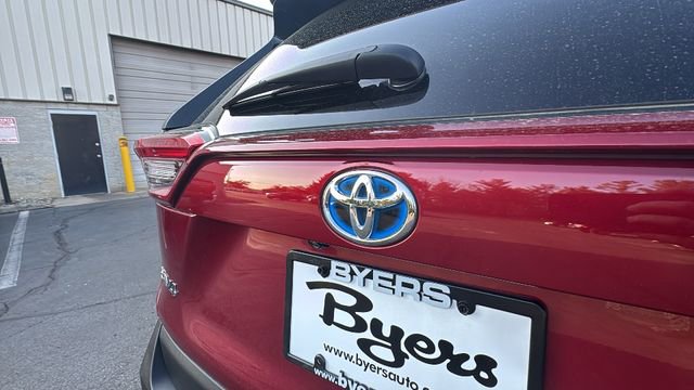 Used 2023 Toyota RAV4 XLE Premium AWD/4WD image 38