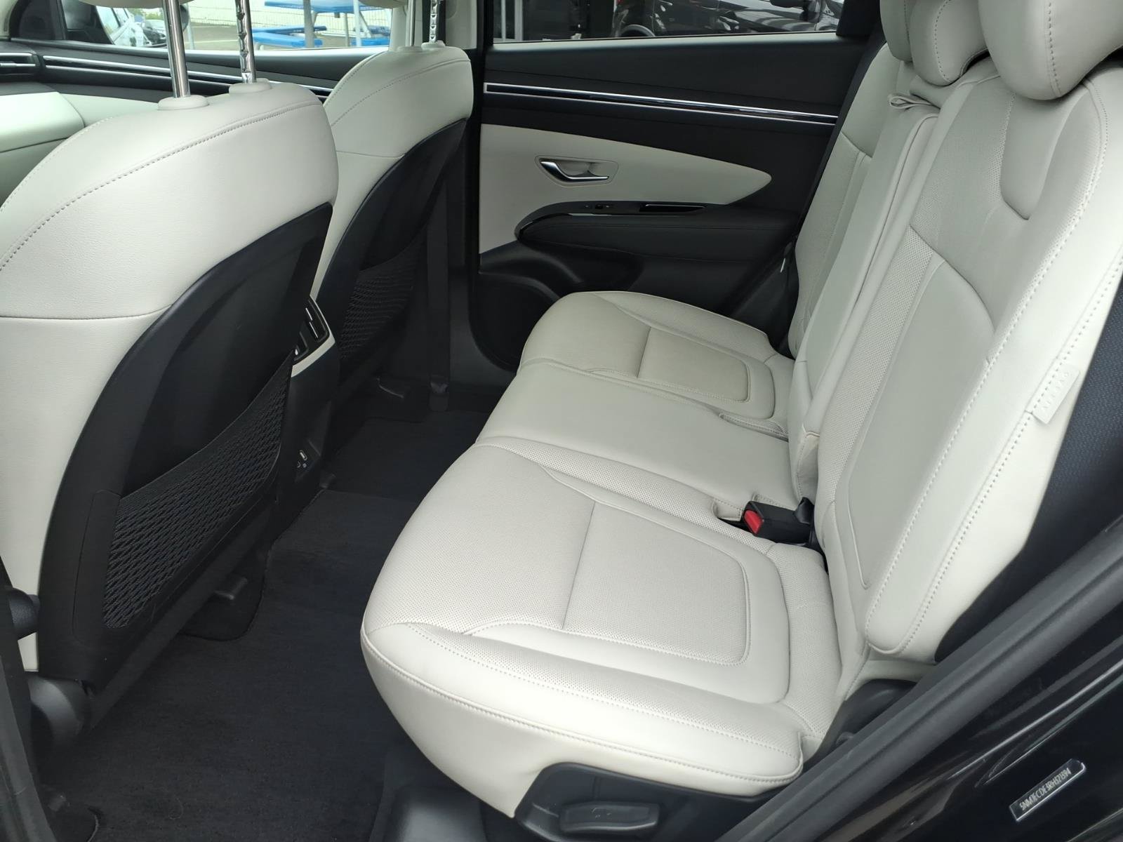 Used 2024 Hyundai Tucson Limited AWD/4WD image 14