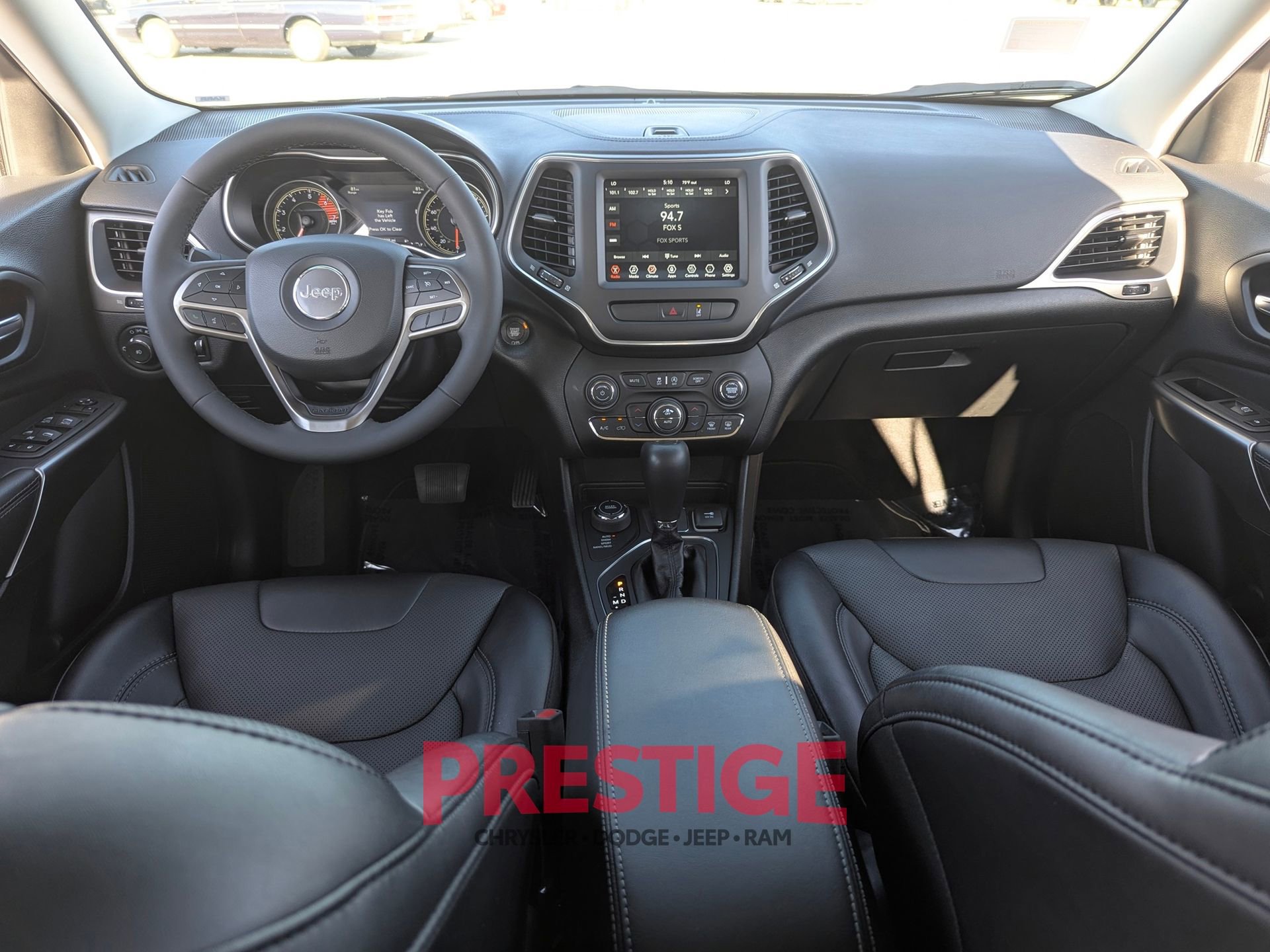 Used 2022 Jeep Cherokee Latitude Lux AWD/4WD image 27