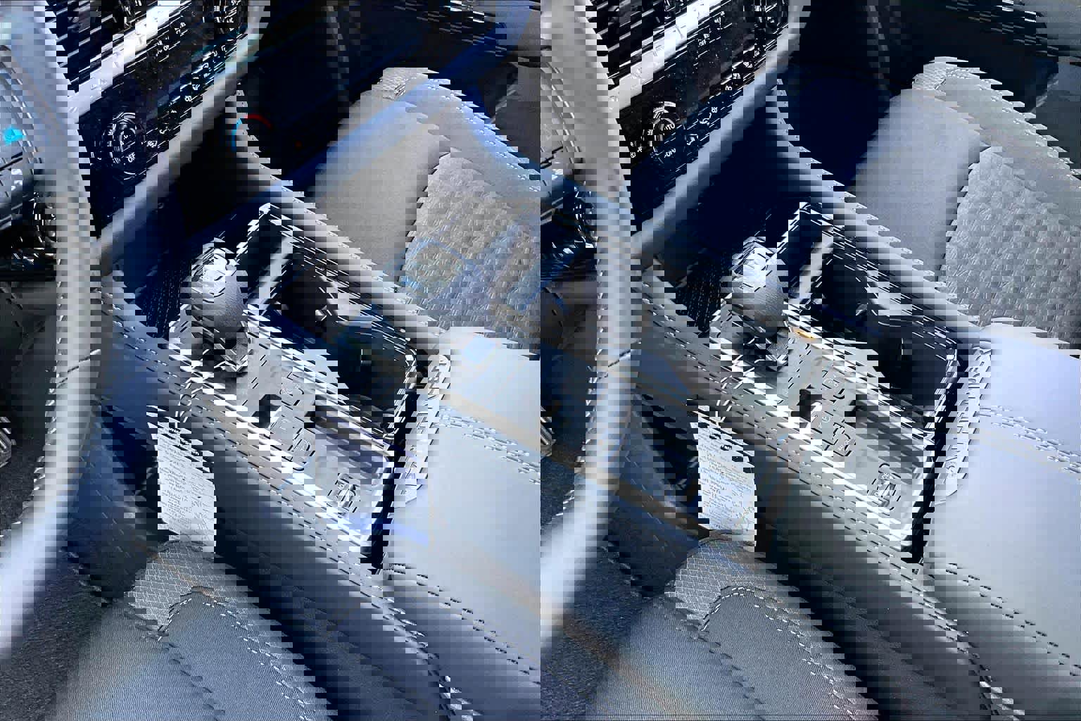 New 2026 Nissan Pathfinder SV image 7