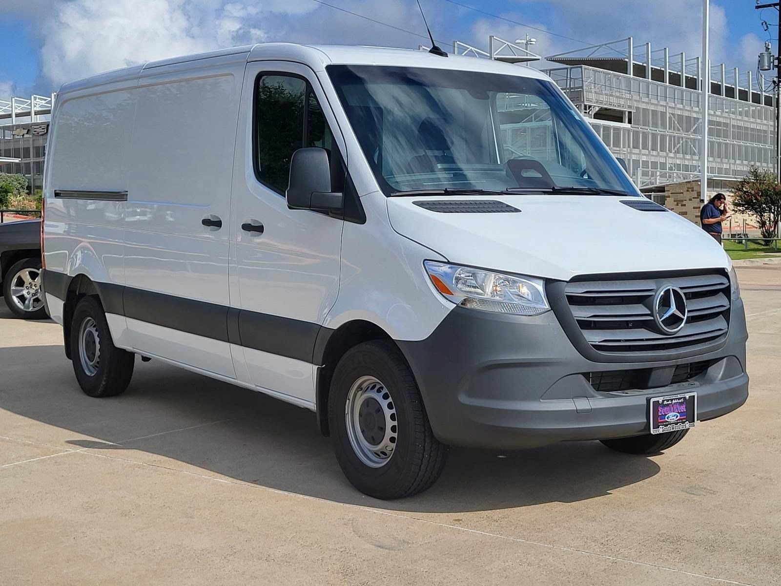 Used 2025 Mercedes-Benz Sprinter 2500 video 3