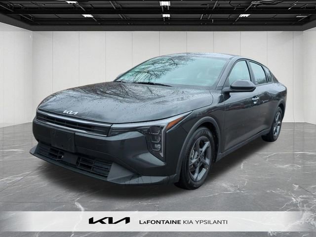 Used 2025 Kia K4 FWD image 4