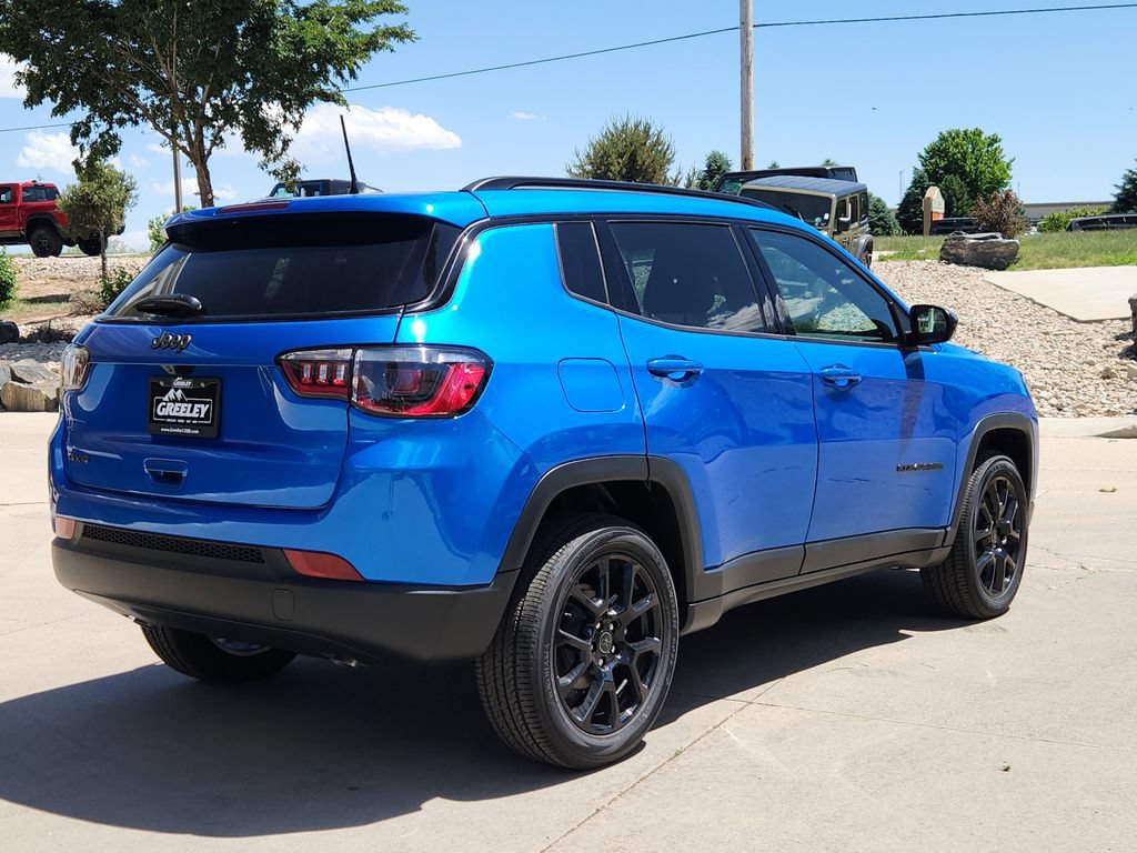 New 2026 Jeep Compass Latitude AWD/4WD image 3