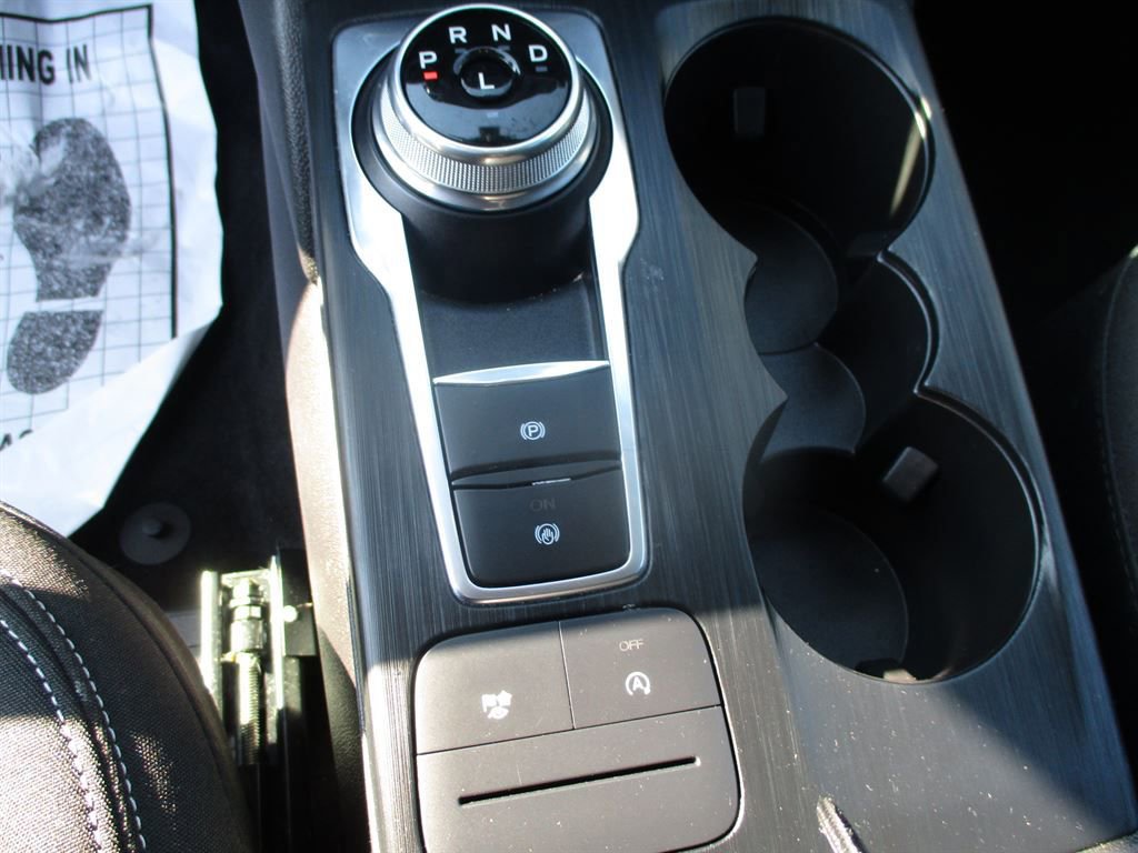 Used 2024 Ford Escape Active image 11
