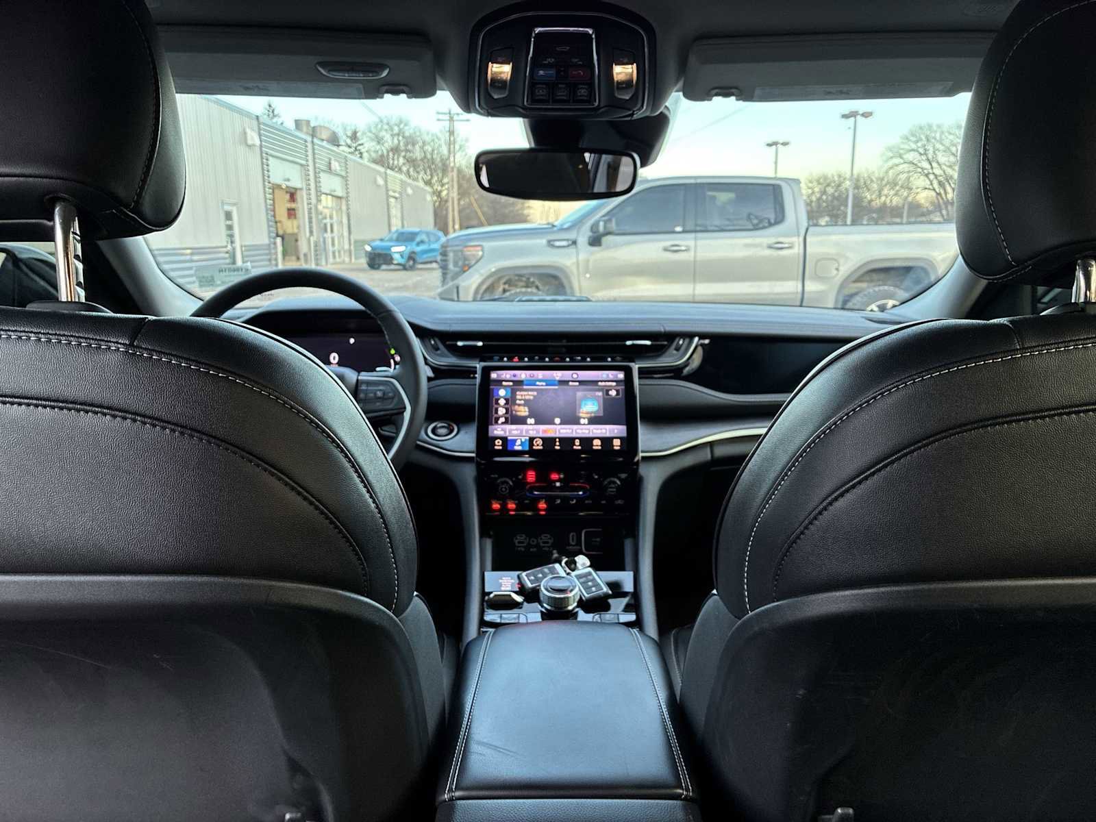 Used 2022 Jeep Grand Cherokee Limited 4xe image 21