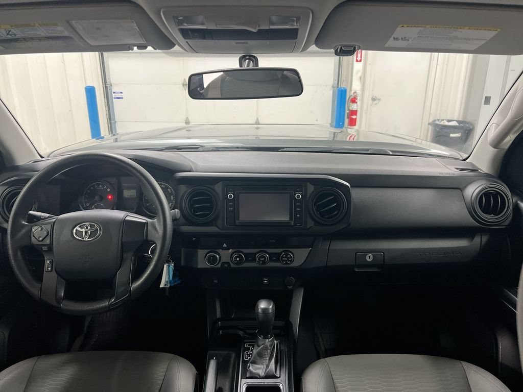Used 2017 Toyota Tacoma SR w/ Tow Package AWD/4WD image 10