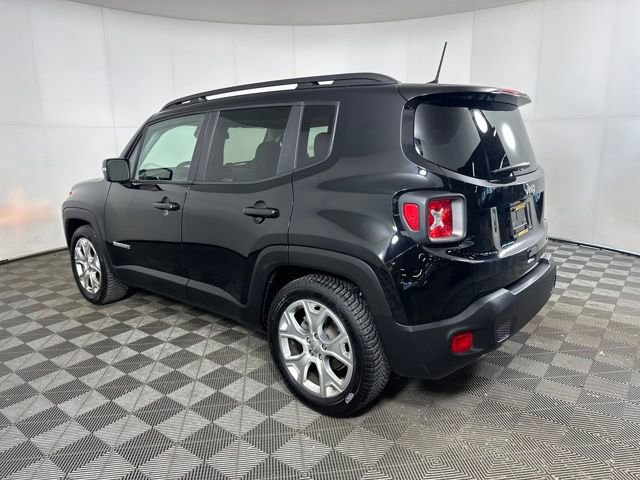 Used 2019 Jeep Renegade Limited w/ UConnect 8.4 Nav Group image 5