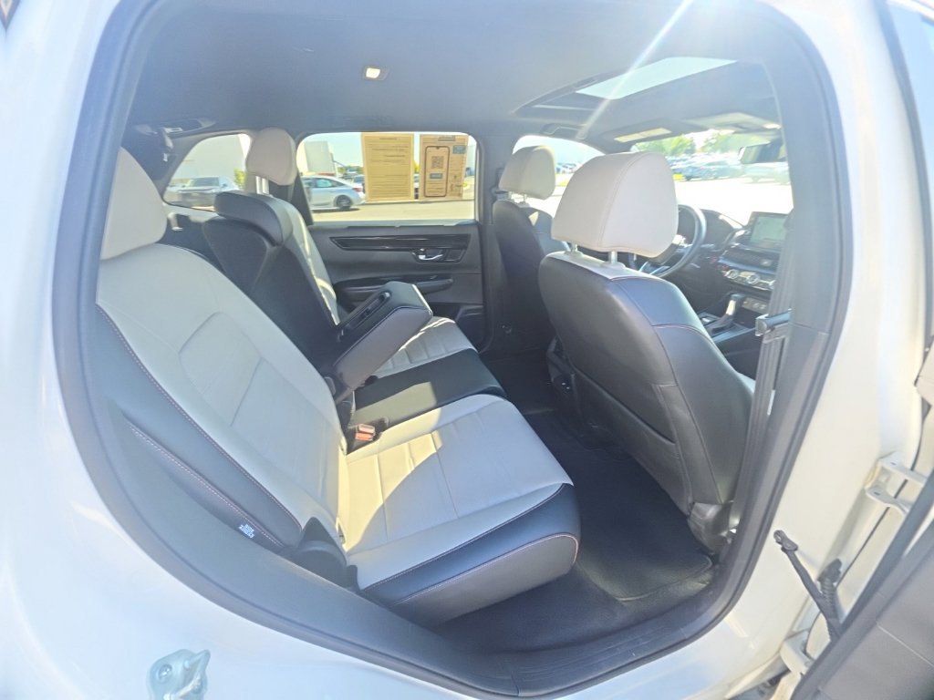 Certified 2025 Honda CR-V Sport Touring image 32