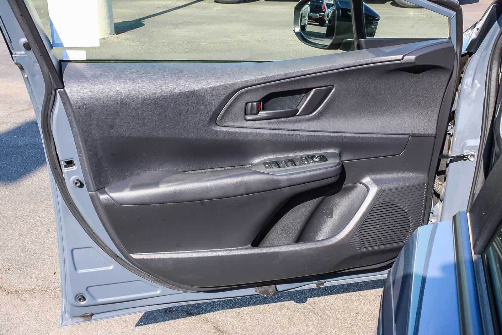 Used 2024 Toyota Prius Prime FWD image 21