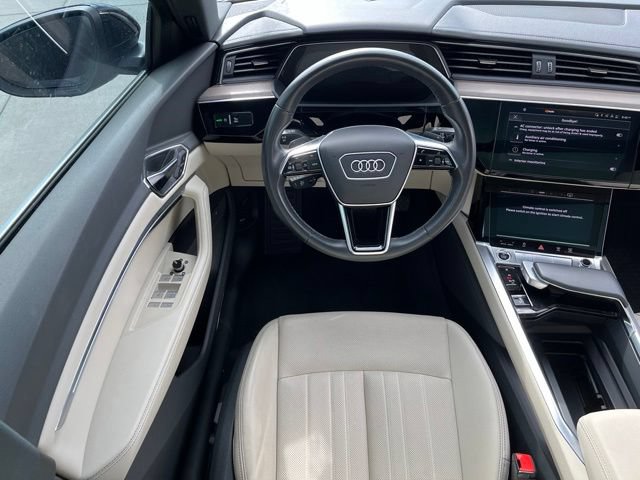Used 2024 Audi Q8 e-tron Premium Plus w/ Premium Plus Package AWD/4WD image 12