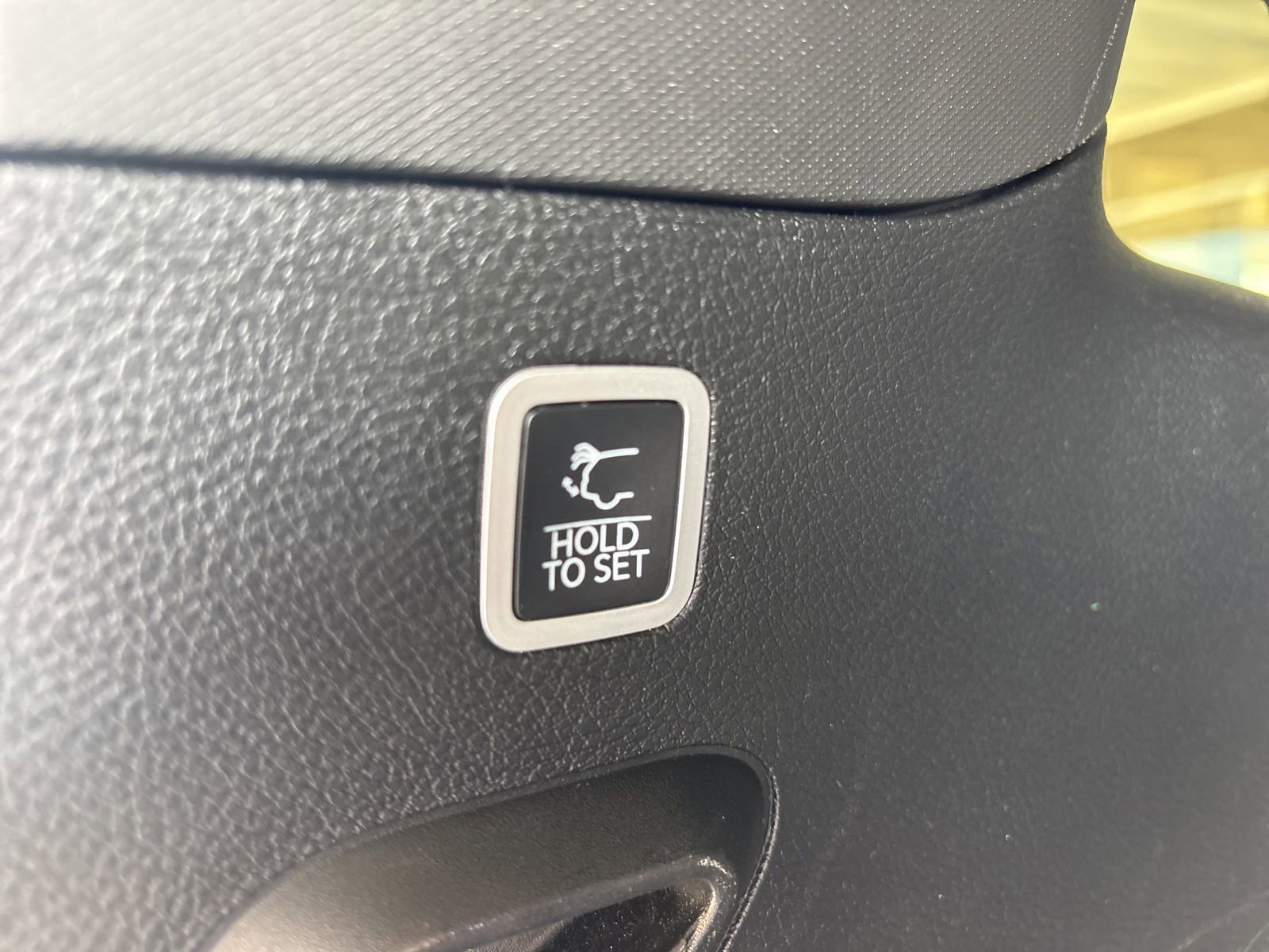 Used 2022 Jeep Wagoneer Series II image 19