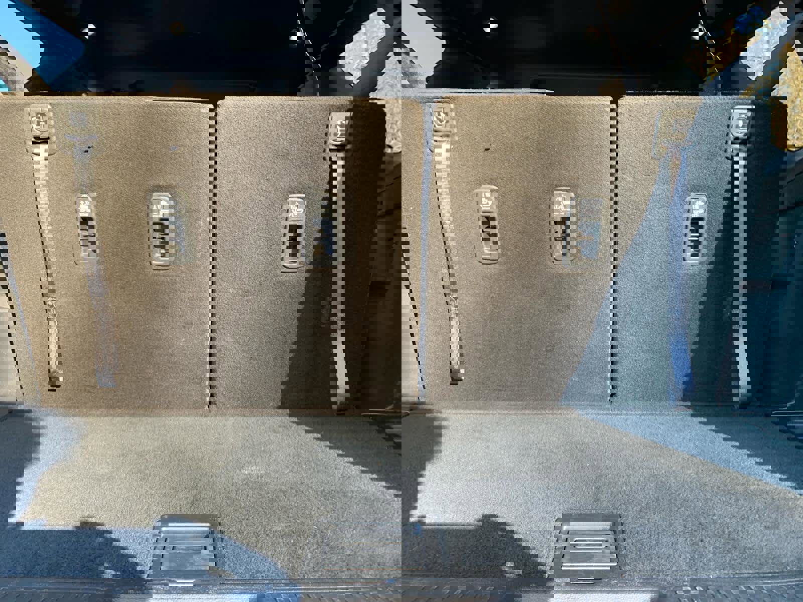 Used 2025 Honda Pilot TrailSport image 38