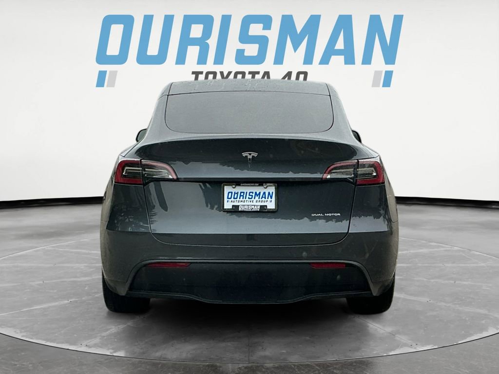 Used 2021 Tesla Model Y Long Range image 6