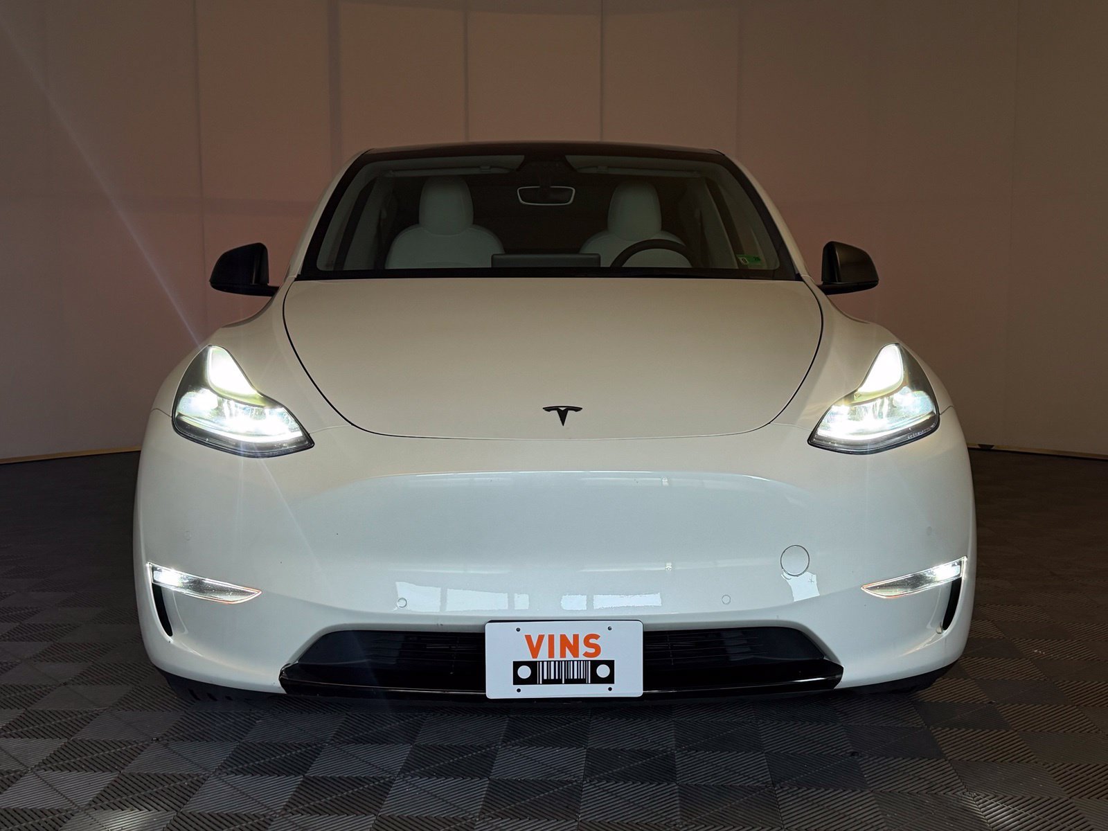 Used 2022 Tesla Model Y Performance AWD/4WD image 3