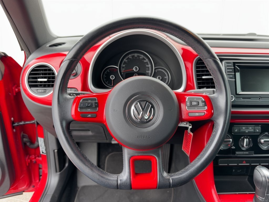 Used 2019 Volkswagen Beetle 2.0T S FWD image 10