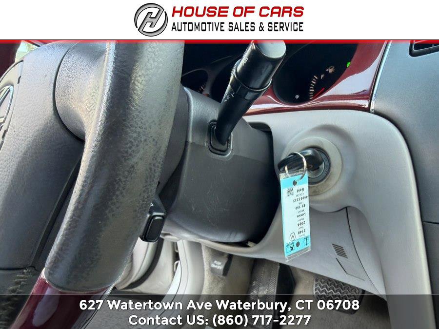 Used 2004 Lexus ES 330 FWD image 25