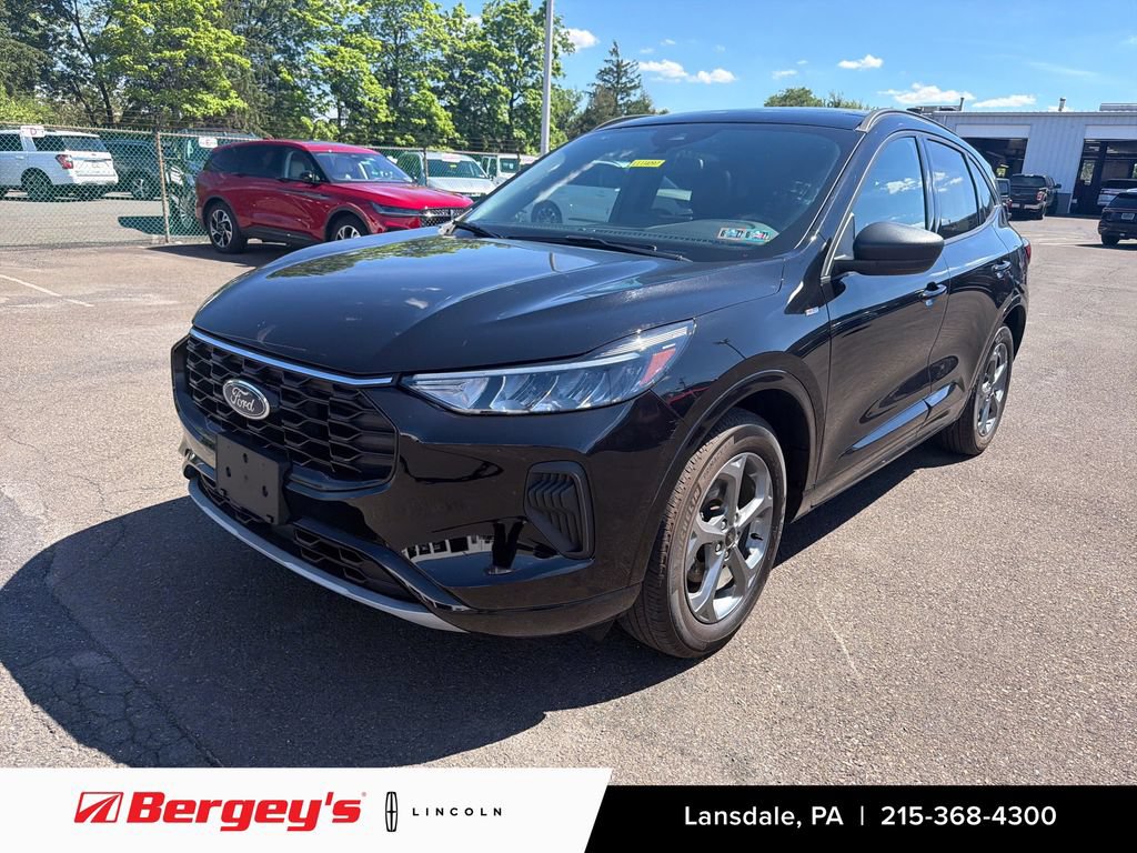 Used 2023 Ford Escape ST-Line w/ Tech Pack #1