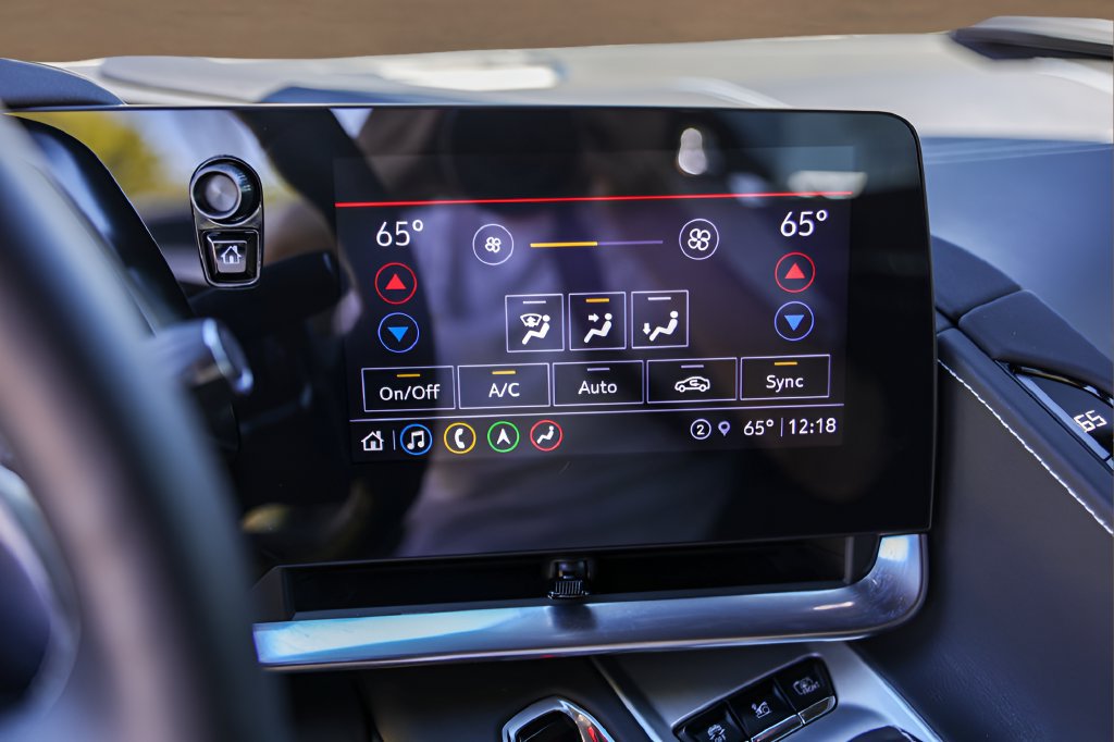 Used 2023 Chevrolet Corvette Stingray Preferred Cpe w/ Z51 Performance Package RWD image 14